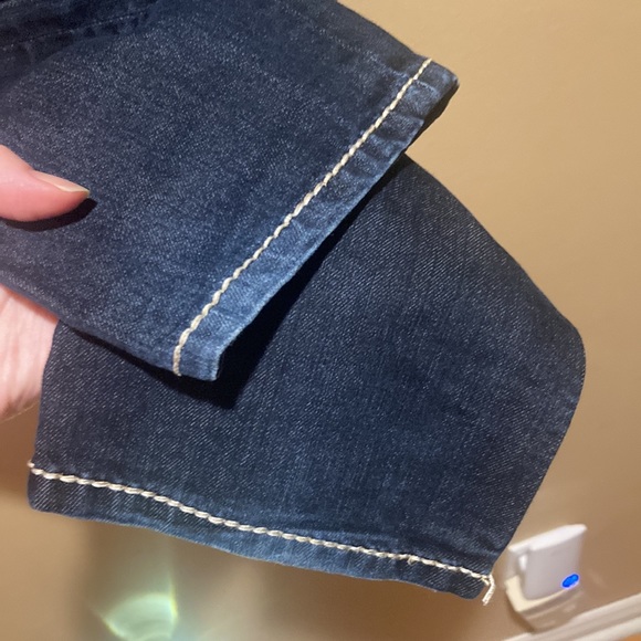 Silver Jeans - Berkley 24 x 32. - Picture 4 of 5